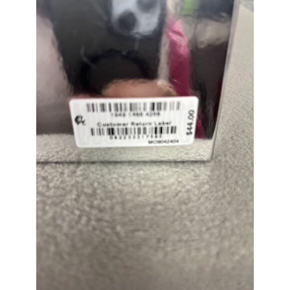 ON 34TH Women's Faux Fur Earmuffs Silver One Size Cute & Cozy Gift Box NWT's - Picture 7 of 7